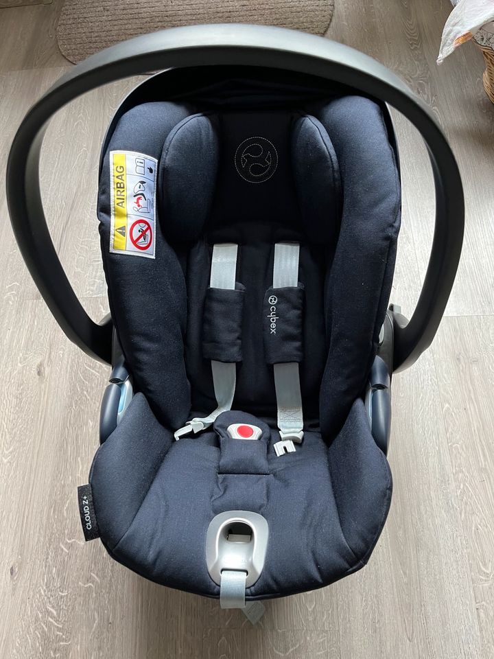 Cybex Cloud Z i-Size Babyschale inkl. Isofix Base Z in Borken