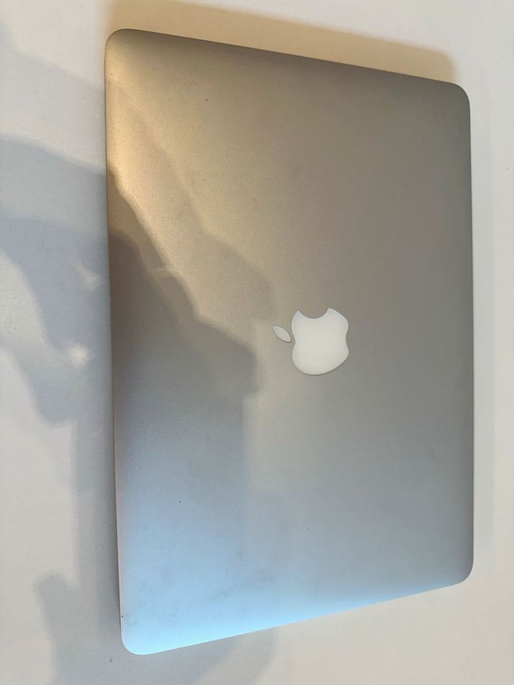 MacBook Pro 13“ 2015 i5 | 8GB | 256GB in Dresden