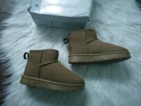 Mini Boots Ankle Neu 37 grün Khaki Winterboots Hessen - Oberaula Vorschau