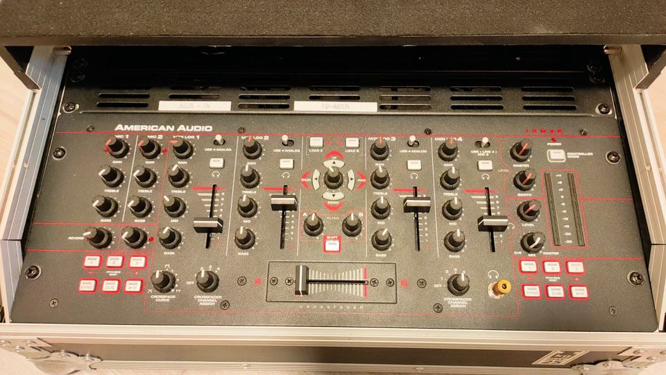 American Audio 19MXR DJ-Mixer im Case Profi LS-19 in Neuried