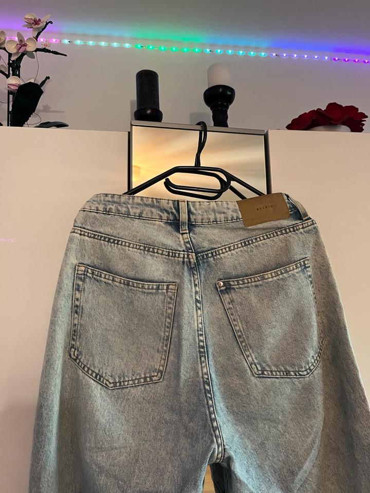 H&M Baggy Jeans Hose Größe 38 Hellblau/Blau 100% Baumwolle in Siegen