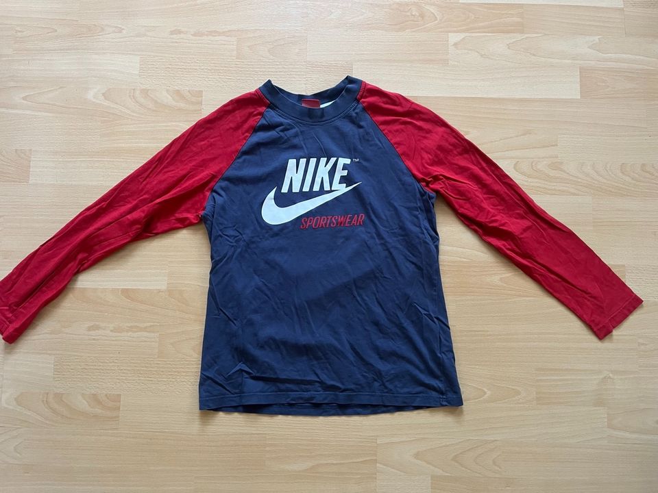 Nike Longsleeve Gr .M in Saarbrücken