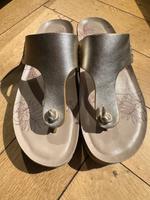 Panama Jack Sandalen Zehentrenner Leder Gr. 38 Neu Bayern - Erding Vorschau