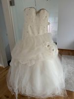 Brautkleid ivory Tüll, Reifrock 40-44 Saarland - Püttlingen Vorschau