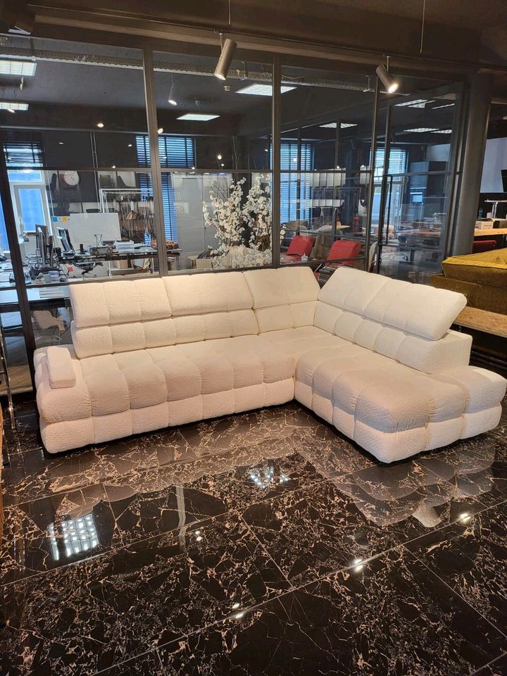 Design Schlafsofa Deluxe Couchgarnitur Big Sofa Sitzgarnitur in Nordhorn