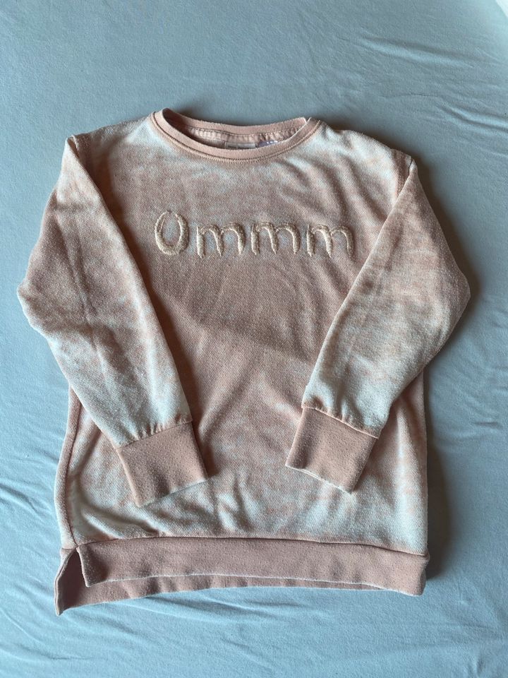 Zara Sommer Pullover Gr. 104 rosé weiß Creme in Legden