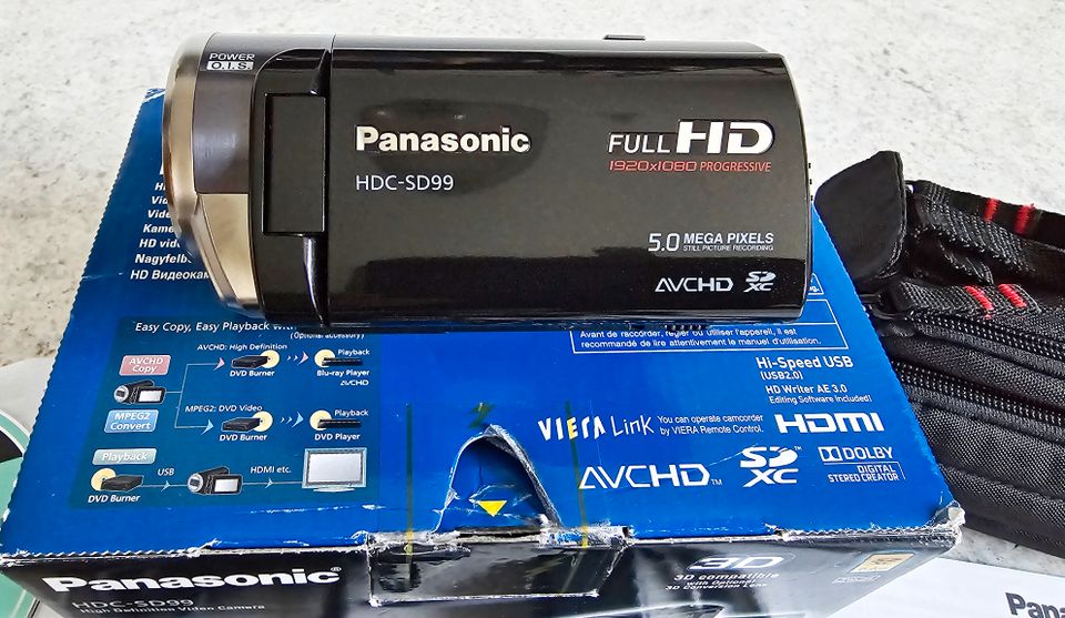 Panasonic HDC-SD99EG-K Full-HD-Camcorder in Bautzen