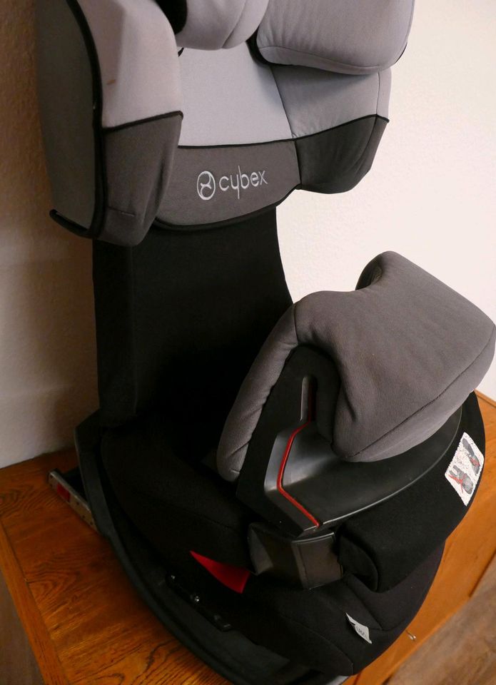 Kindersitz Cybex Pallax 9-18 kg Isofix in Bannewitz