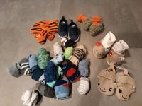 Socken, Schühchen, Rasselschuhe Baby Bayern - Scherstetten Vorschau