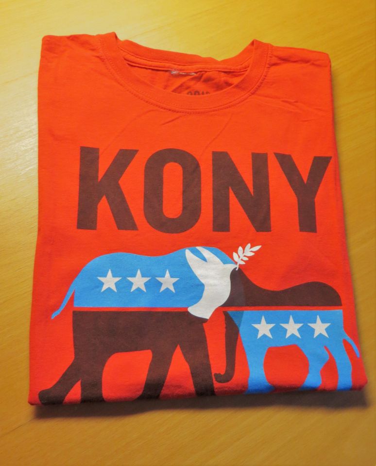 "Joseph Kony T-Shirt" Original Style T-Shirt Kony 2012 Essential in Cham