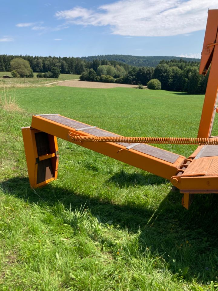 Müller Mitteltal Unterholzner 16T Tieflader in Tiefenbach Oberpf