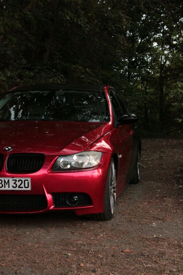 BMW E90 320i in Beselich