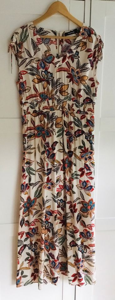 Taifun Maxi Sommerkleid , wie neu in Iggingen