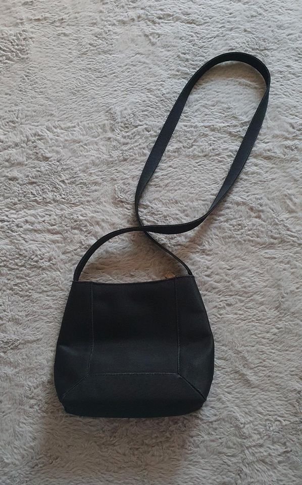 Kleine Handtasche / Ausgehtasche von Esprit schwarz in Würzburg