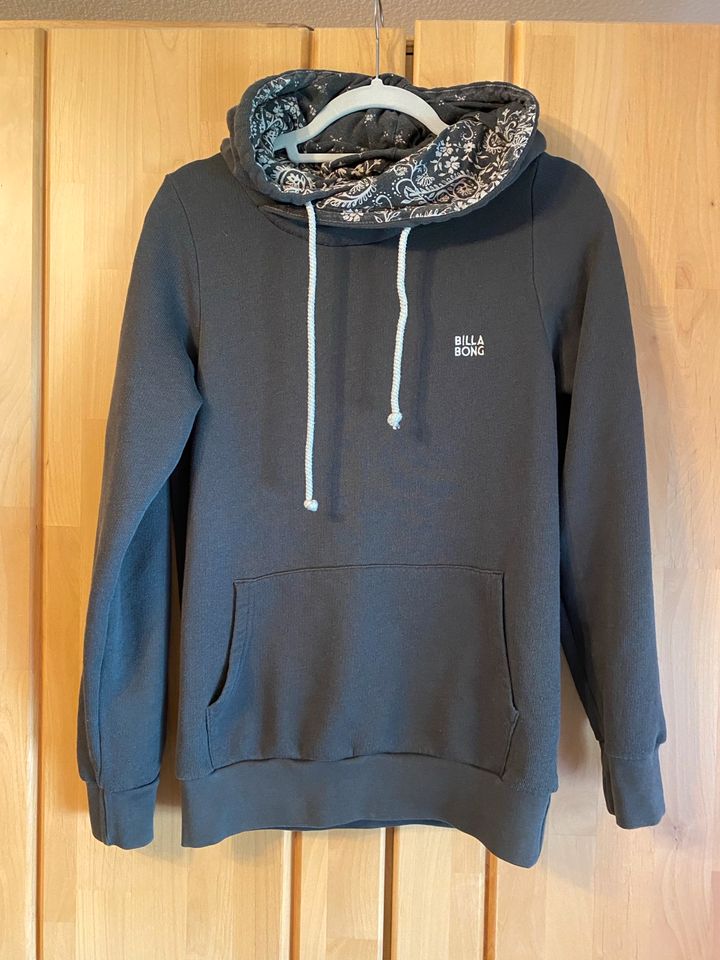 Damen Billa Bong Hoodie Gr. M in Neuhof