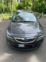 Opel Astra J 1.4T Sports Tourer-  sehr gepflegt ! Berlin - Charlottenburg Vorschau