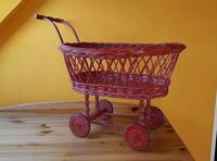 Mein alter Puppenwagen, Kinderwagen zum Spielen, rot Nordrhein-Westfalen - Wesseling Vorschau