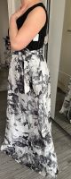 Kleid, dress, sommer, festival, damen, schwarz weiss, rosen Hessen - Hanau Vorschau