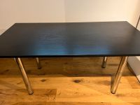 Schreibtisch Esstisch hochwertig schwarz mit 4 silbernen Füßen Bayern - Neusäß Vorschau