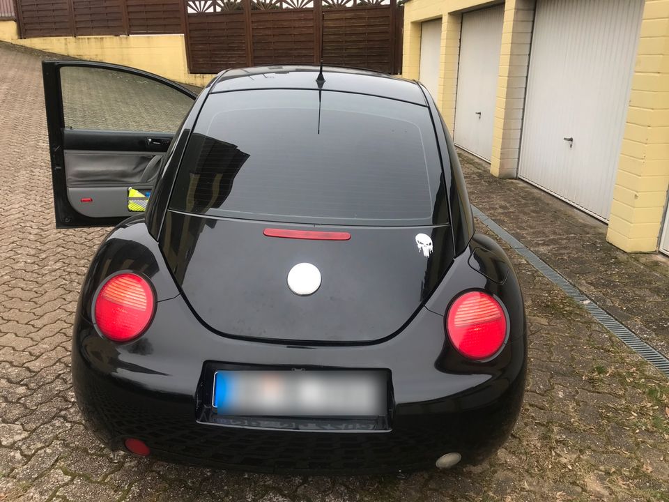 Volkswagen New Beetle in Riegelsberg