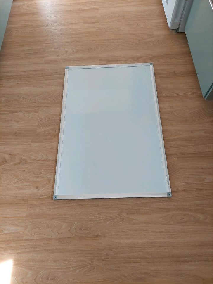 Whitboard 60x90cm magnetisch in Fränkisch-Crumbach