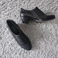Tamaris Pumps Hochfrontpumps Gr. 41 echt Leder schwarz Kiel - Kronshagen Vorschau