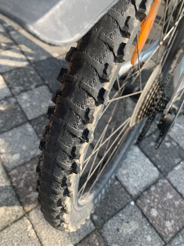 MTB Scott Reflex 26'' Damenrad Silber 27-Gang FAHRBEREIT in Nideggen / Düren