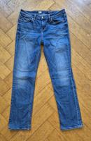 Jeans Tommy Hilfiger Rome RW Straigt Fit 30/30 Berlin - Schöneberg Vorschau
