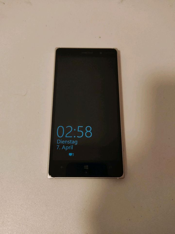 Nokia Lumia 830 in Pforzheim