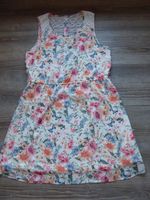 Hellbeiges Sommerkleid mit Blumenmuster Gr. 40, neu Baden-Württemberg - Waiblingen Vorschau