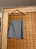 H&M Top gestreift blau weiß 34 XS Nordrhein-Westfalen - Bergisch Gladbach Vorschau