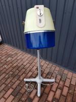 Trockenhaube DDR fahrbar Friseur Deko BT Schlettau von 1977 Thüringen - Schleiz Vorschau