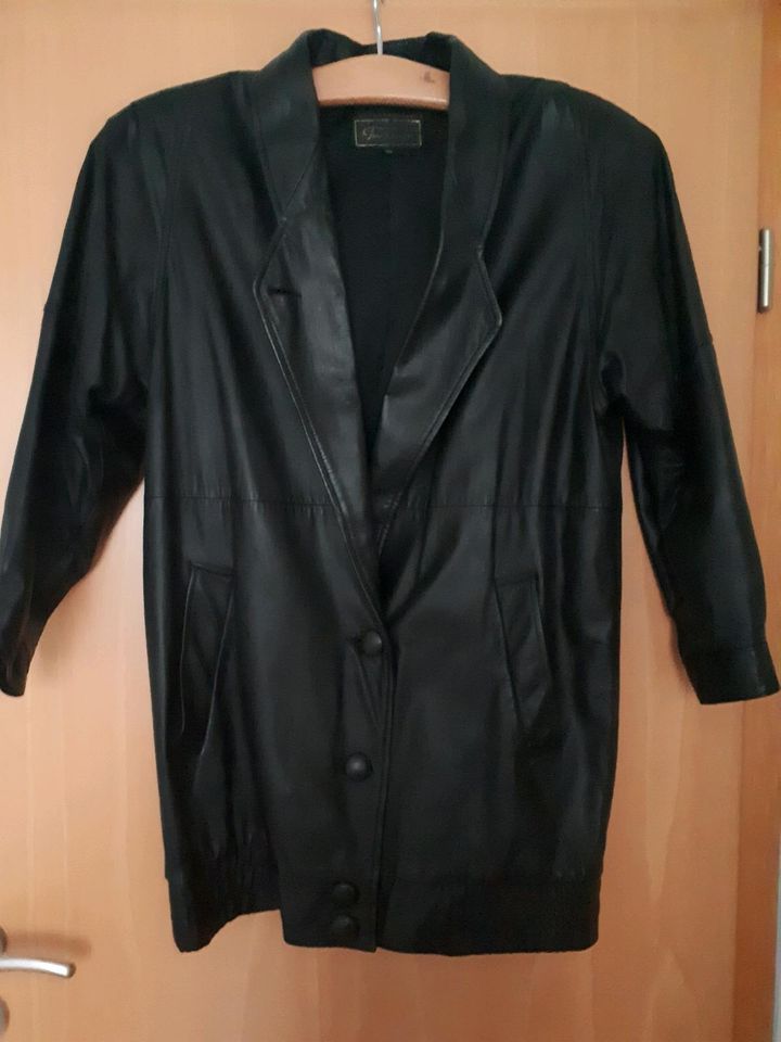 VINTAGE DAMEN LEDERJACKE GR.38! in Neumünster