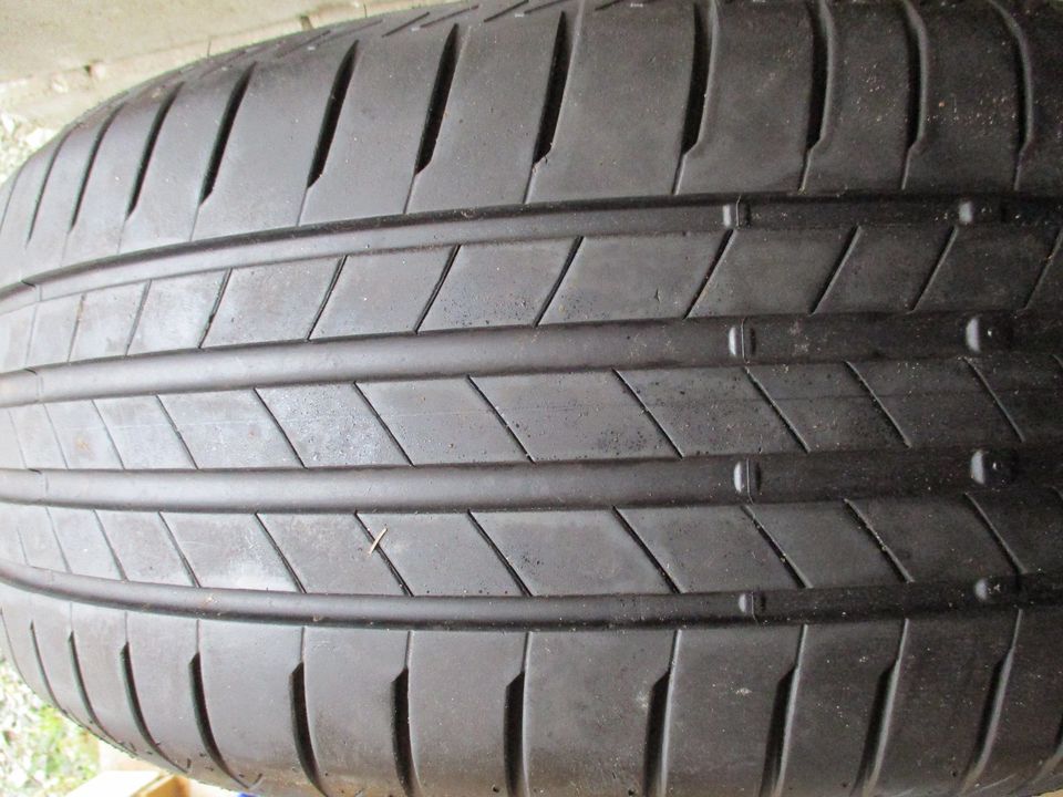 4 Sommerreifen Bridgestone Turanza  225/50 R18  99W in Buschvitz