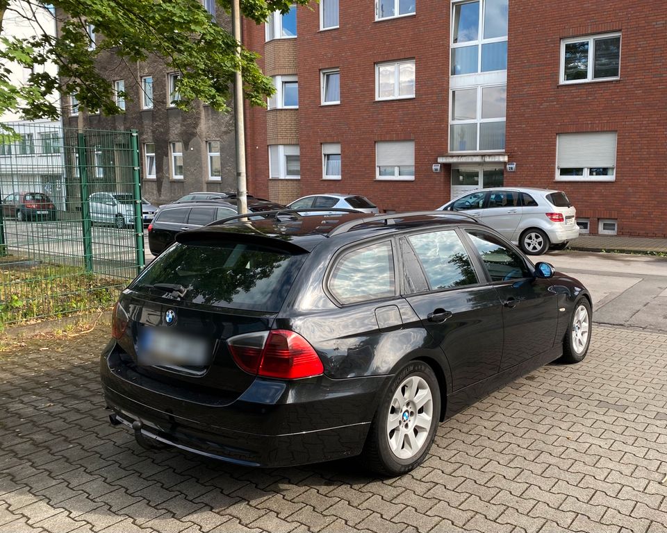 BMW e91 320d 163 Ps ich verkaufen meine auto baujahr 26:10:2005 in Gelsenkirchen