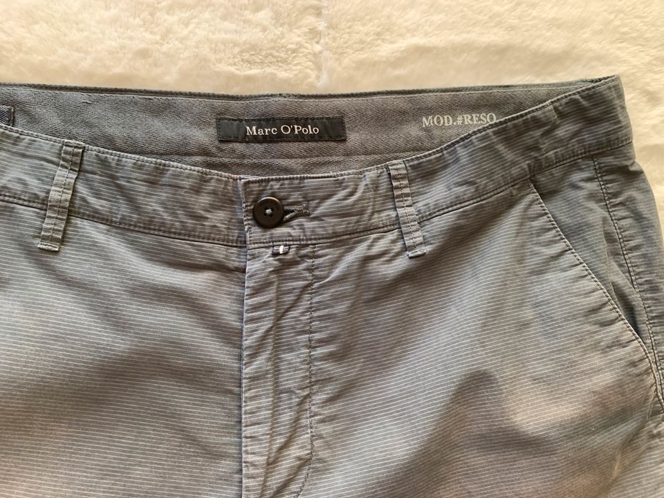 Grau-Blaue Herren Männer Shorts von Marc O‘Polo Gr. 34 in Aachen