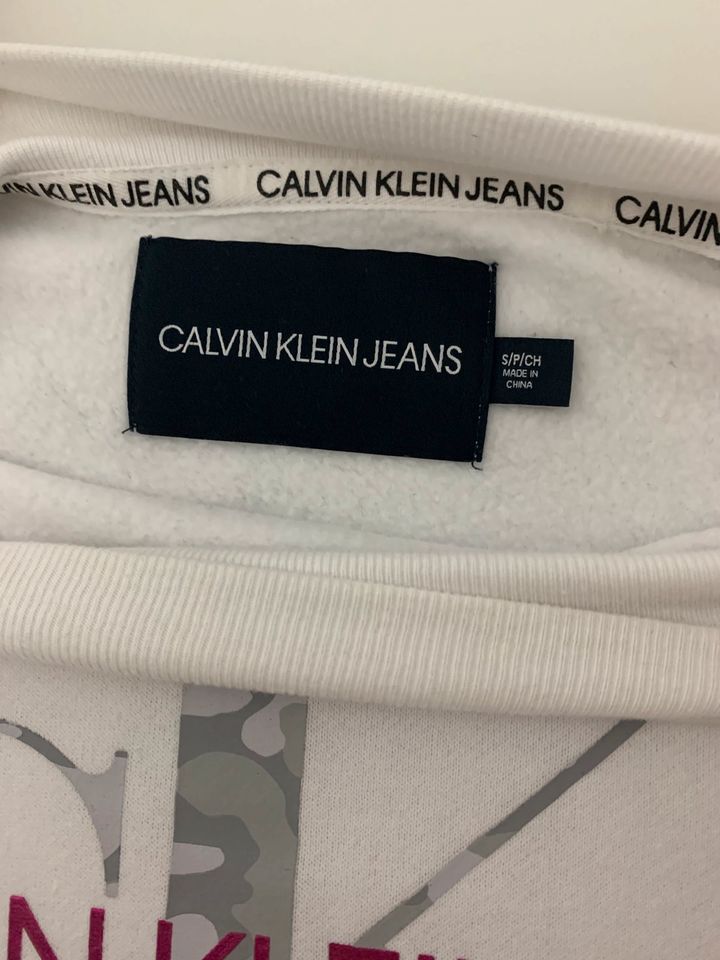 Calvin Klein Pullover in Berlin