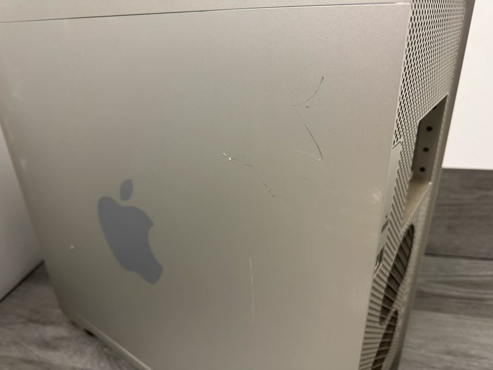 Apple Power Mac G5, Aluminium-Gehäuse in Holzwickede