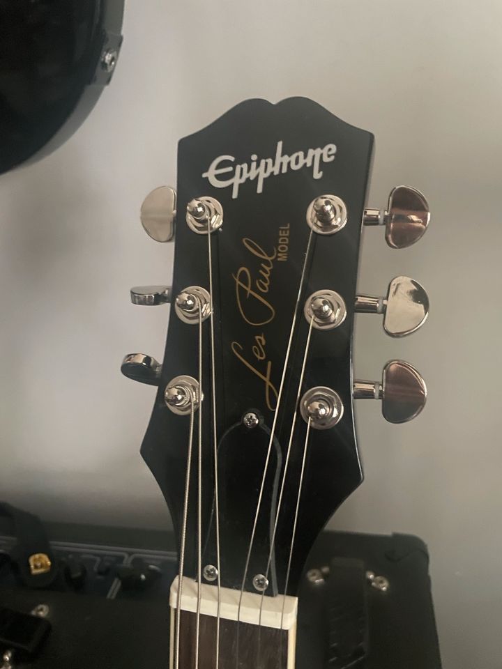 Epiphone Les Paul 7/8 E-Gitarre Power Players in Berlin