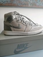 Nike Air Jordan 1 High, Größe 43, Silber grau weiß Bayern - Pförring Vorschau