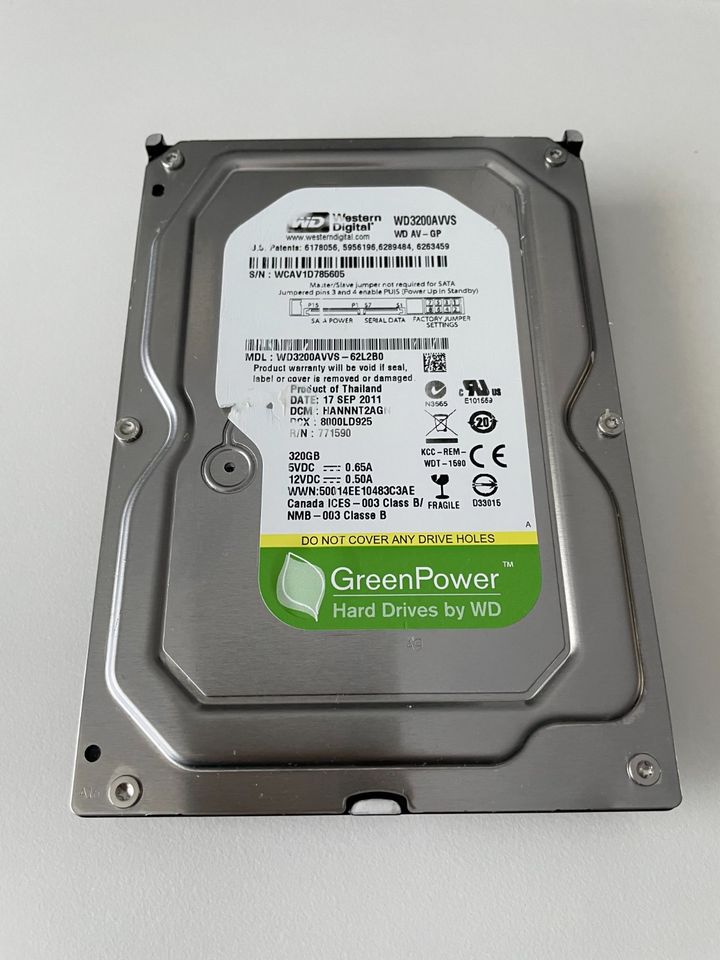 Interne Festplatte HDD Western Digital WD3200AVVS AV-GP 320GB in Fürth