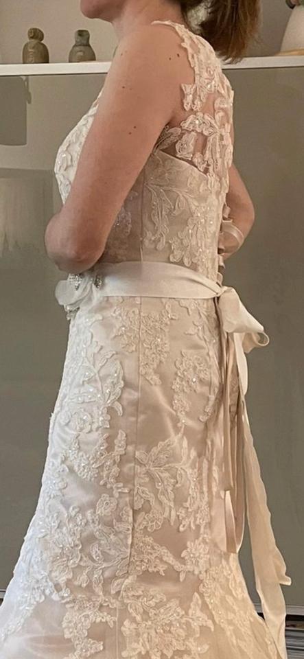 Beautiful by Enzoani One Shoulder Brautkleid nude 36 in Aachen