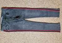 Jeans Hose Gr.  164 grau & rot-schw Streifen Saarland - Freisen Vorschau