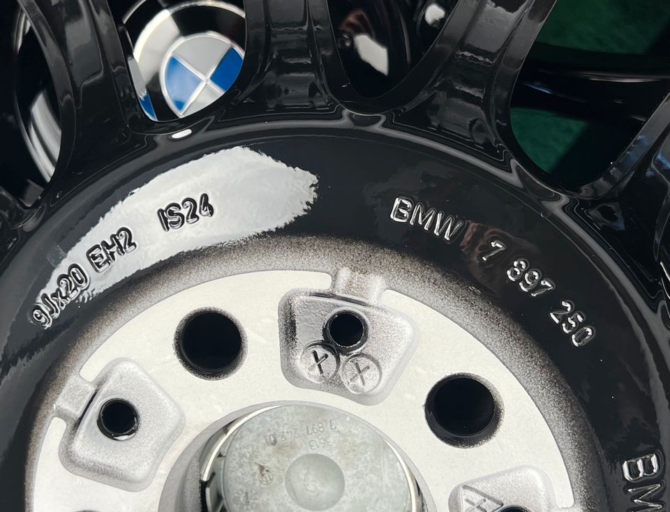 BMW 20 Zoll Felgen F10 F11 F06 F12 F13 NEU Schwarz Sommerräder in Dietzenbach