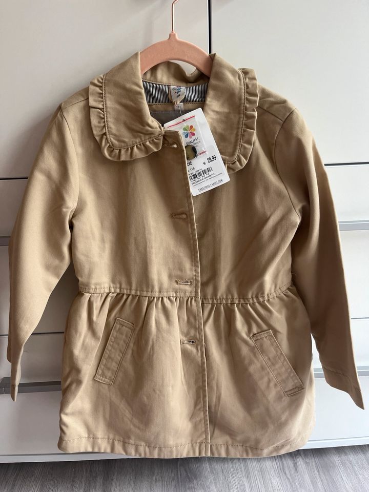 Beige Trenchcoat gr 116 in Hagen