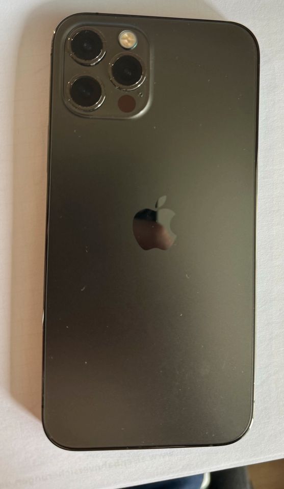 iPhone 12 Pro 128GB , Sehr guter Zustand in Heide