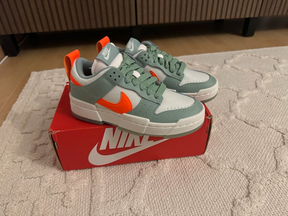 Nike Dunk Low Disrupt Sea Glass Hyper Crimson (Women's) in Frankfurt am Main