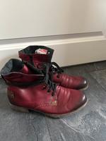 Rieker Boots. Rot. Größe 42. Niedersachsen - Varel Vorschau