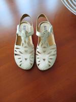 Pikolinos Sandalen NEU in beige Baden-Württemberg - Bietigheim-Bissingen Vorschau