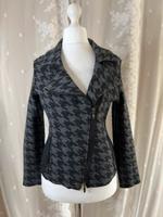 Taifun grau schwarze Jacke Gr. S / M / 36 / 38 Sachsen-Anhalt - Bernburg (Saale) Vorschau